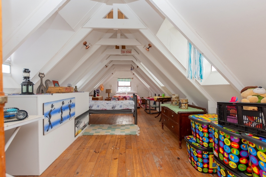 5 Bedroom Property for Sale in Britannia Bay Western Cape